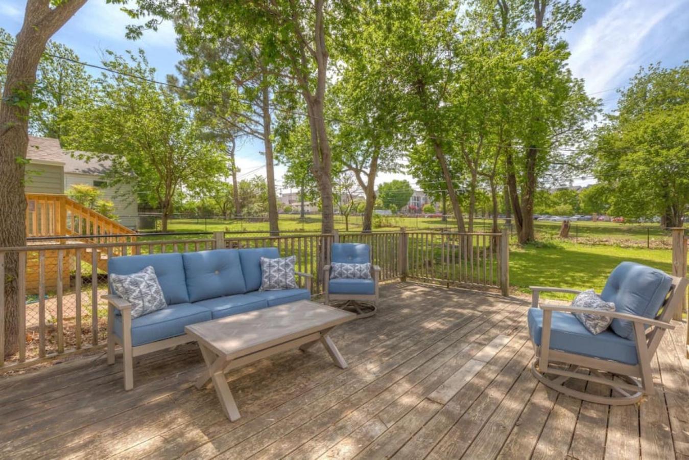 Villa Trendy In Tulsa Exterior foto